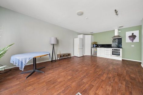 Photo of property in 121 Constable Street, Newtown, Wellington, 6021