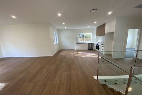 Photo of property in 11a Flavia Close, Torbay, Auckland, 0630