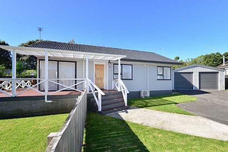 Photo of property in 81 Santiago Crescent, Unsworth Heights, Auckland, 0632