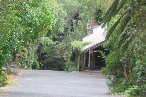 Photo of property in 6 Glenbush Place, Birkenhead, Auckland, 0626