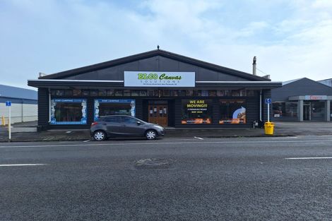 Photo of property in 305 Devon Street West, New Plymouth, 4310