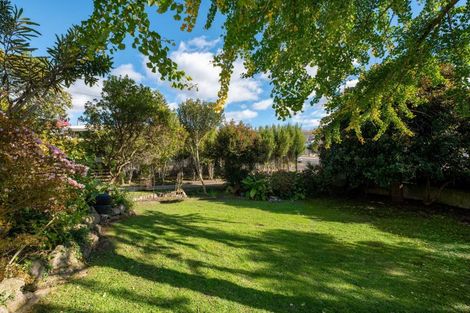 Photo of property in 22 Selwyn Road, Lynmore, Rotorua, 3010
