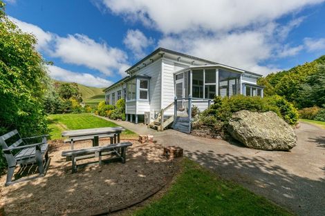 Photo of property in 739 Ohariu Valley Road, Ohariu, Wellington, 6037