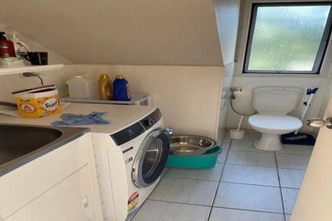 Photo of property in 1/329 Pakuranga Road, Pakuranga Heights, Auckland, 2010