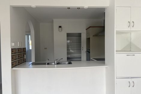 Photo of property in 75u3 Pembroke Street, Hamilton Lake, Hamilton, 3204
