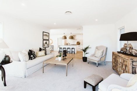 Photo of property in 13 Karaipiture Road, Karaka, 2124