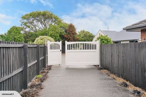 Photo of property in 26 Rue De La Mare, Parklands, Christchurch, 8083