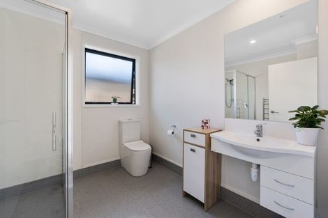 Photo of property in 16a Tamapahore Boulevard, Papamoa Beach, Papamoa, 3118