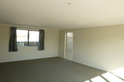 Photo of property in 22a Melba Street, Beach Haven, Auckland, 0626