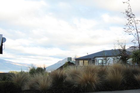 Photo of property in 15 Highview Terrace, Queenstown, 9300