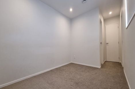 Photo of property in 19 Kaimai Avenue, Massey, Auckland, 0614