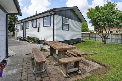 Photo of property in 1 Claremont Avenue, Chartwell, Hamilton, 3210