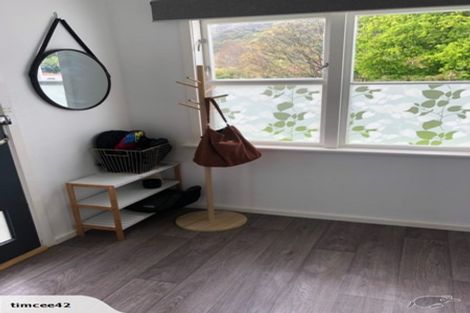 Photo of property in 253 Riverside Drive, Waterloo, Lower Hutt, 5011