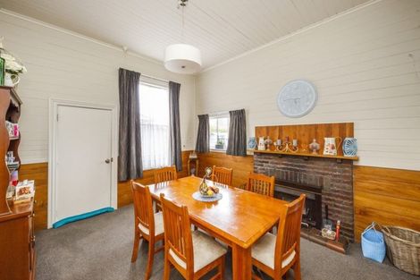 Photo of property in 50 Brightwater Terrace, Terrace End, Palmerston North, 4410