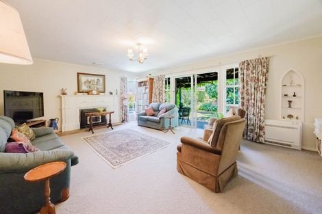 Photo of property in 32 Kent Terrace, Taradale, Napier, 4112