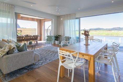 Photo of property in 16 Ngaroma Crescent, Whitianga, 3510