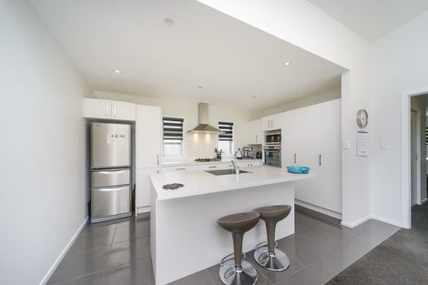 Photo of property in 3 Levi Place, Kelvin Grove, Palmerston North, 4414