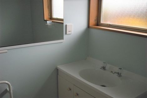 Photo of property in 29 Smith Street, Woolston, Christchurch, 8062