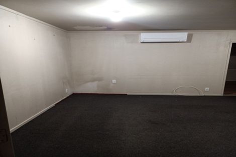 Photo of property in 30 Sunvue Road, Glen Eden, Auckland, 0602