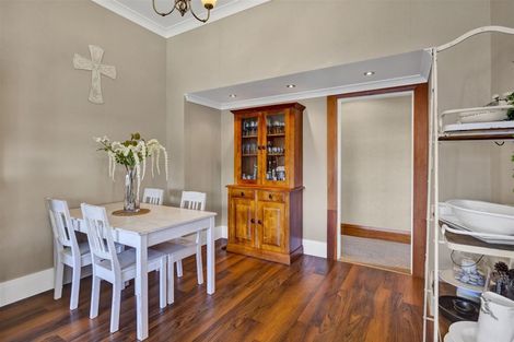 Photo of property in 28 Puriri Street, Hawera, 4610