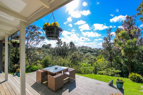 Photo of property in 10 Goudie Road, Helensville, 0875