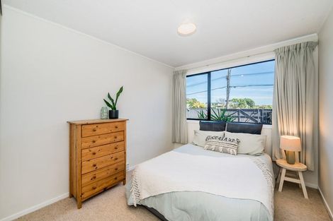 Photo of property in 83 Martin Road, Paraparaumu Beach, Paraparaumu, 5032