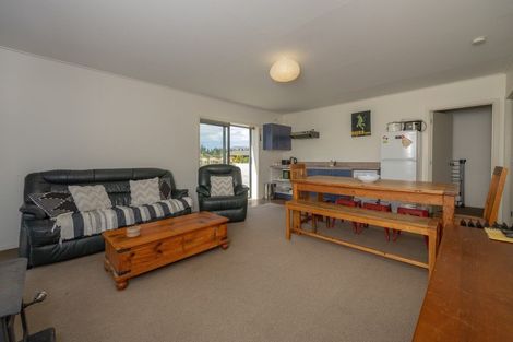 Photo of property in 22 Old Racecourse Road, Albert Town, Wanaka, 9305