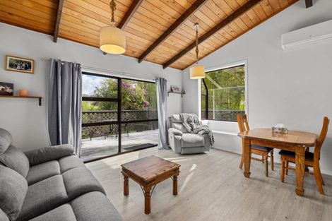 Photo of property in Cedar Court, 5/1 Ash Grove Circle, Haruru, 0204