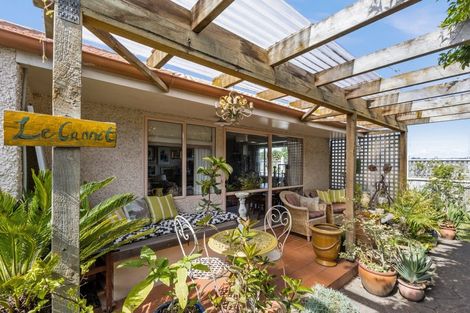 Photo of property in 9/180 Charles Street, Westshore, Napier, 4110