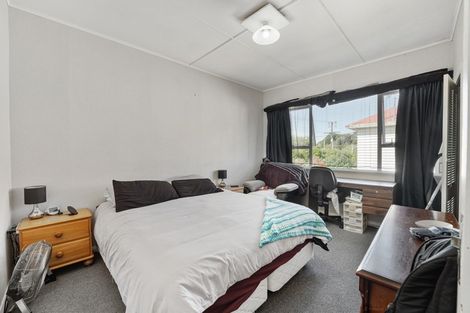 Photo of property in 11 Page Street, Stratford, 4332