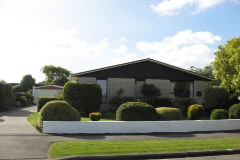 Photo of property in 10 Camrose Place, Ilam, Christchurch, 8041