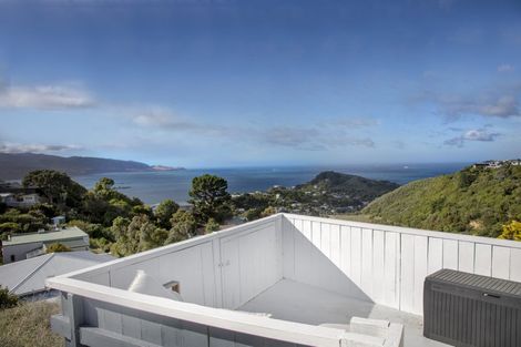 Photo of property in 25a Houghton Bay Road, Houghton Bay, Wellington, 6023