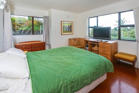 Photo of property in 218 Paku Drive, Tairua, 3508