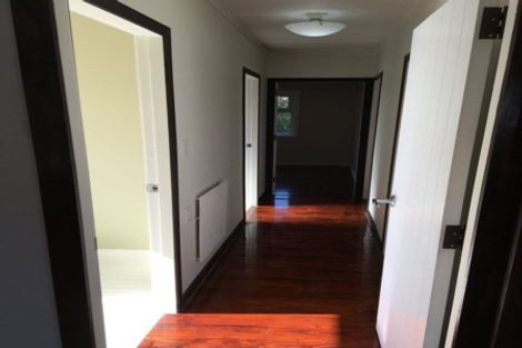 Photo of property in 24 Woodside Road, Massey, Auckland, 0614