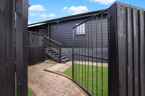 Photo of property in 51 Poaka Avenue, Dinsdale, Hamilton, 3204