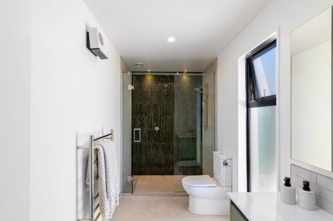 Photo of property in 98a Willryan Avenue, New Brighton, Christchurch, 8083