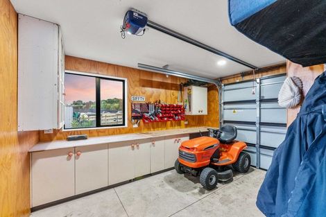 Photo of property in 1 Ekuarangi Place, Kaitake, New Plymouth, 4374