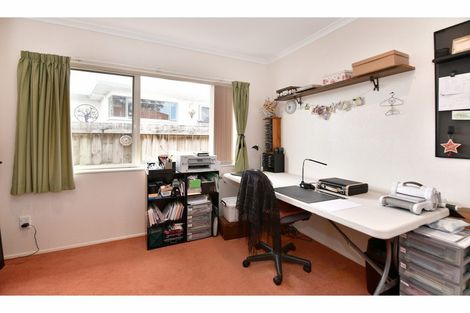 Photo of property in 15 Kath Hopper Drive, Orewa, 0931