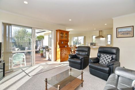 Photo of property in 75 Lamorna Road, Parklands, Christchurch, 8083