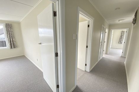 Photo of property in 3 Gregory Avenue, Islington, Christchurch, 8042