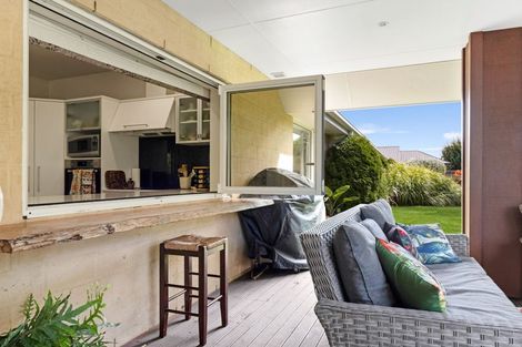 Photo of property in 8 Riverside Lane, Tai Tapu, 7672