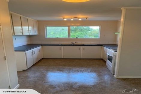 Photo of property in 54 Fruitvale Road, New Lynn, Auckland, 0600