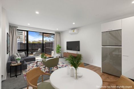 Photo of property in 6/43 New Brighton Road, Shirley, Christchurch, 8061