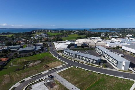 Photo of property in 313/17 Link Crescent, Stanmore Bay, Whangaparaoa, 0932