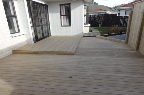 Photo of property in 52 Devonshire Road, Miramar, Wellington, 6022