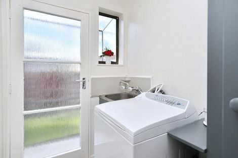 Photo of property in 1/40b Chipping Lane, Redwood, Christchurch, 8051