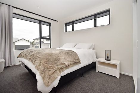 Photo of property in 58 Hayfield Way, Karaka, Papakura, 2113