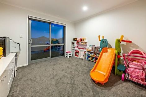 Photo of property in 16 Huamanu Street, Pukekohe, 2120