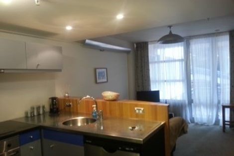 Photo of property in St Pauls Apartments, 62/43u Mulgrave Street, Thorndon, Wellington, 6011