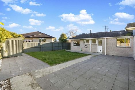 Photo of property in 3/11 Tuckers Road, Redwood, Christchurch, 8051